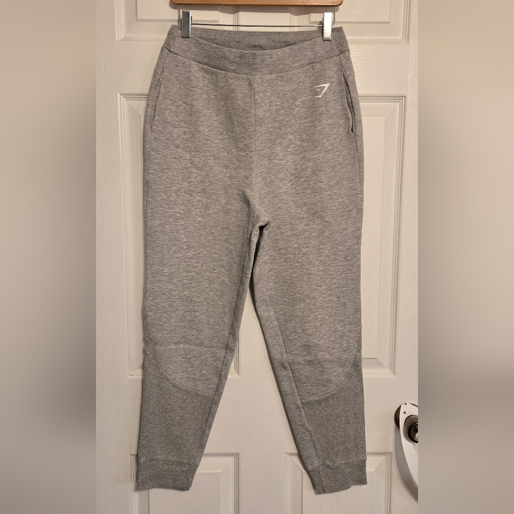 Gymshark Women's Training Joggers / Gray